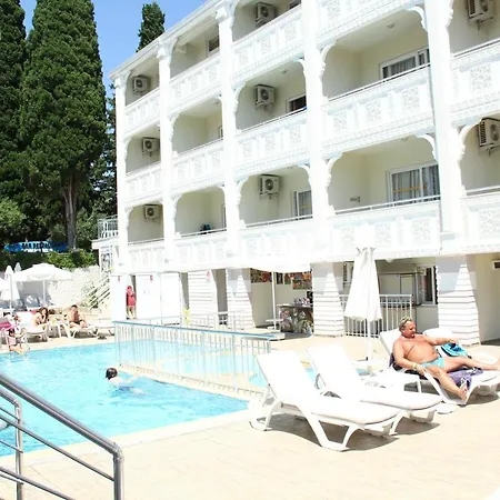 Szálloda Miami 3*
