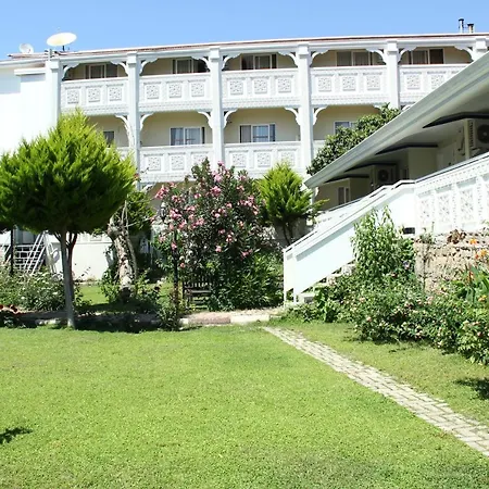 Miami Szálloda Side