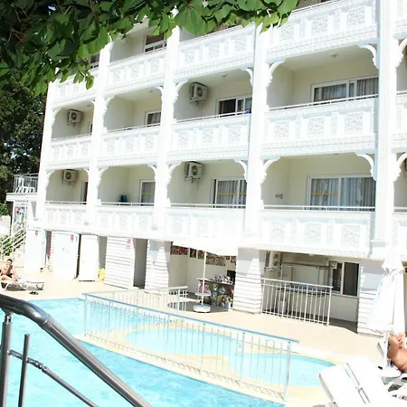 Miami Szálloda 3*
